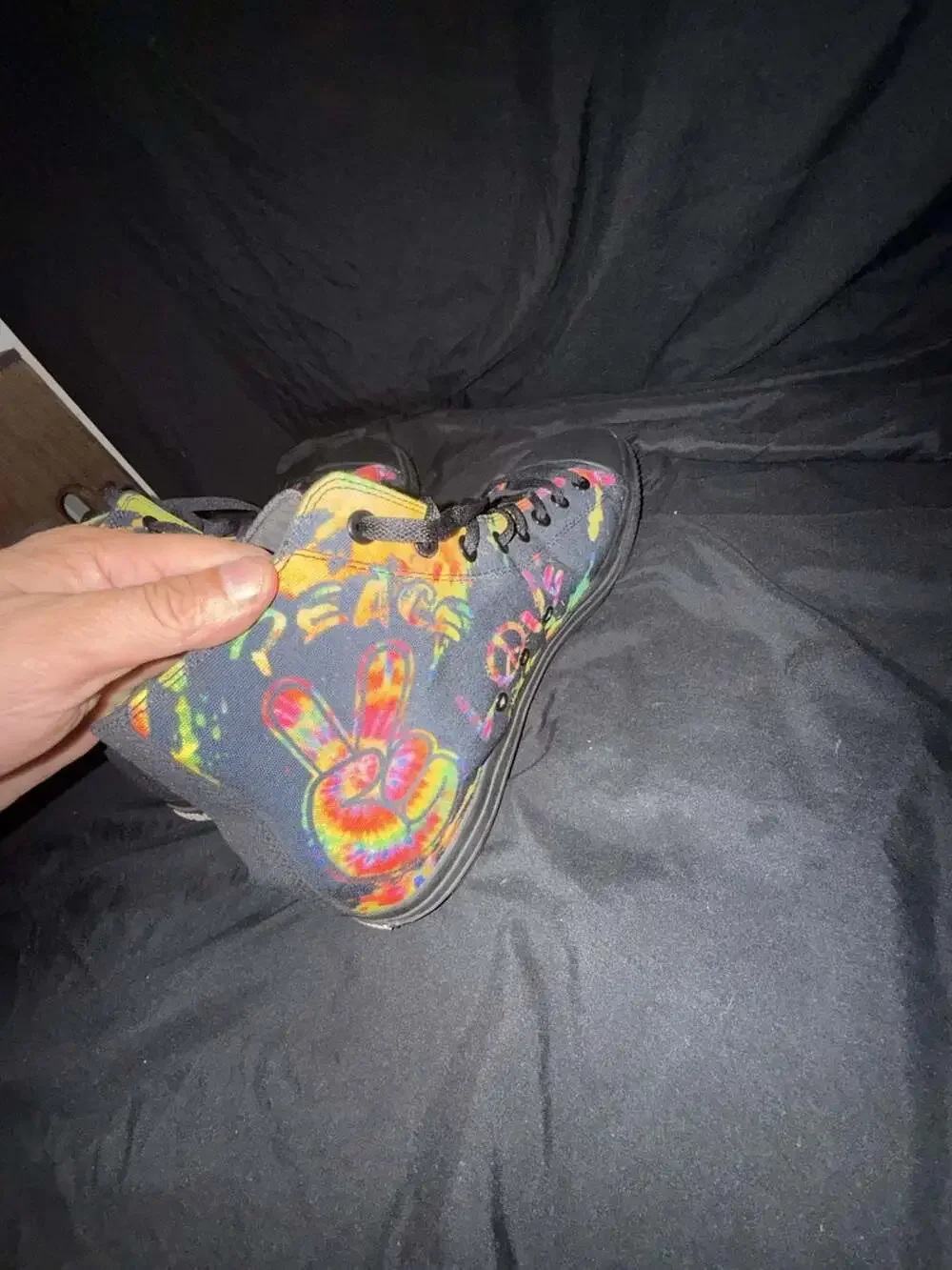 Yes We Vibe Tie-Dye Peace Sign High Top Sneakers